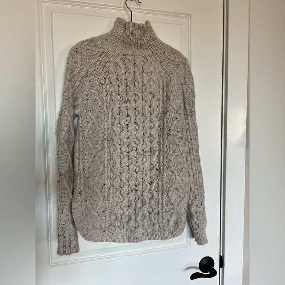 Madewell® Cable-Knit Oversized Sweater LIKE NEW - Picture 2 of 5